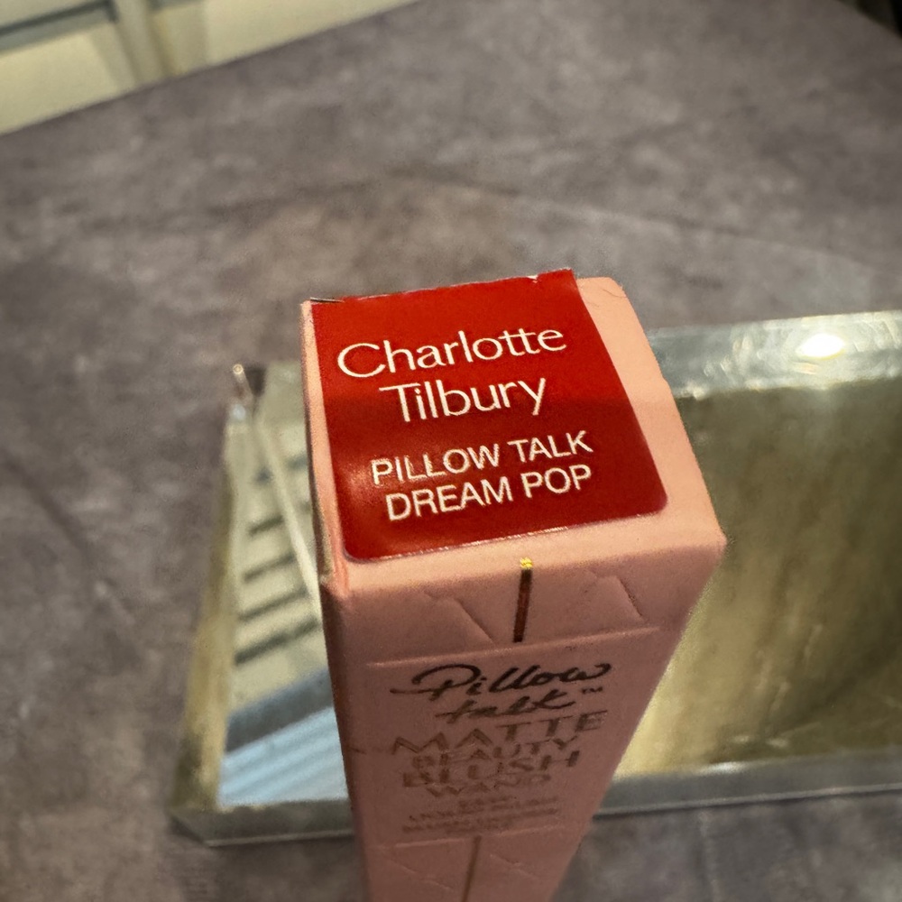 Charlotte Tilbury Pink Blush for a‎ Radiant Glow - Picture 3 of 3